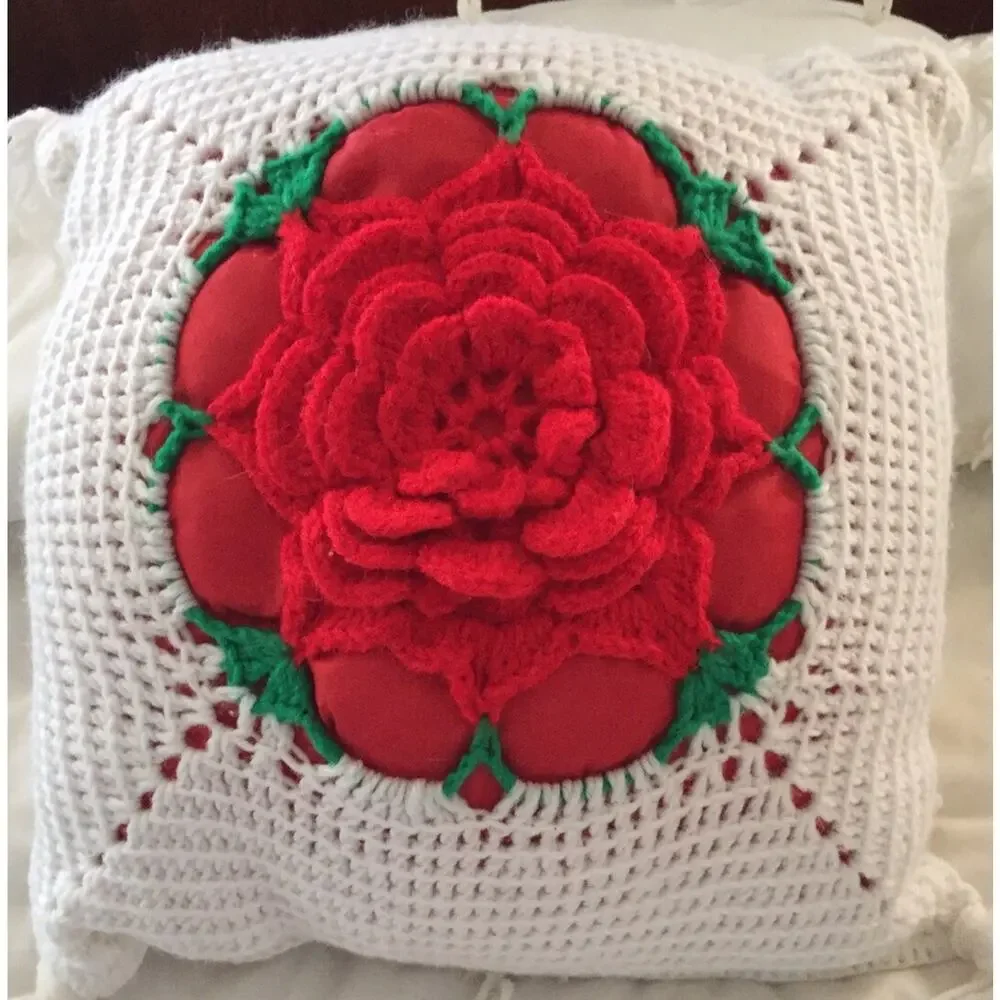 Crochet Flower Rose Square‎ Handmade Couch Bed Pillow Tassels Red White